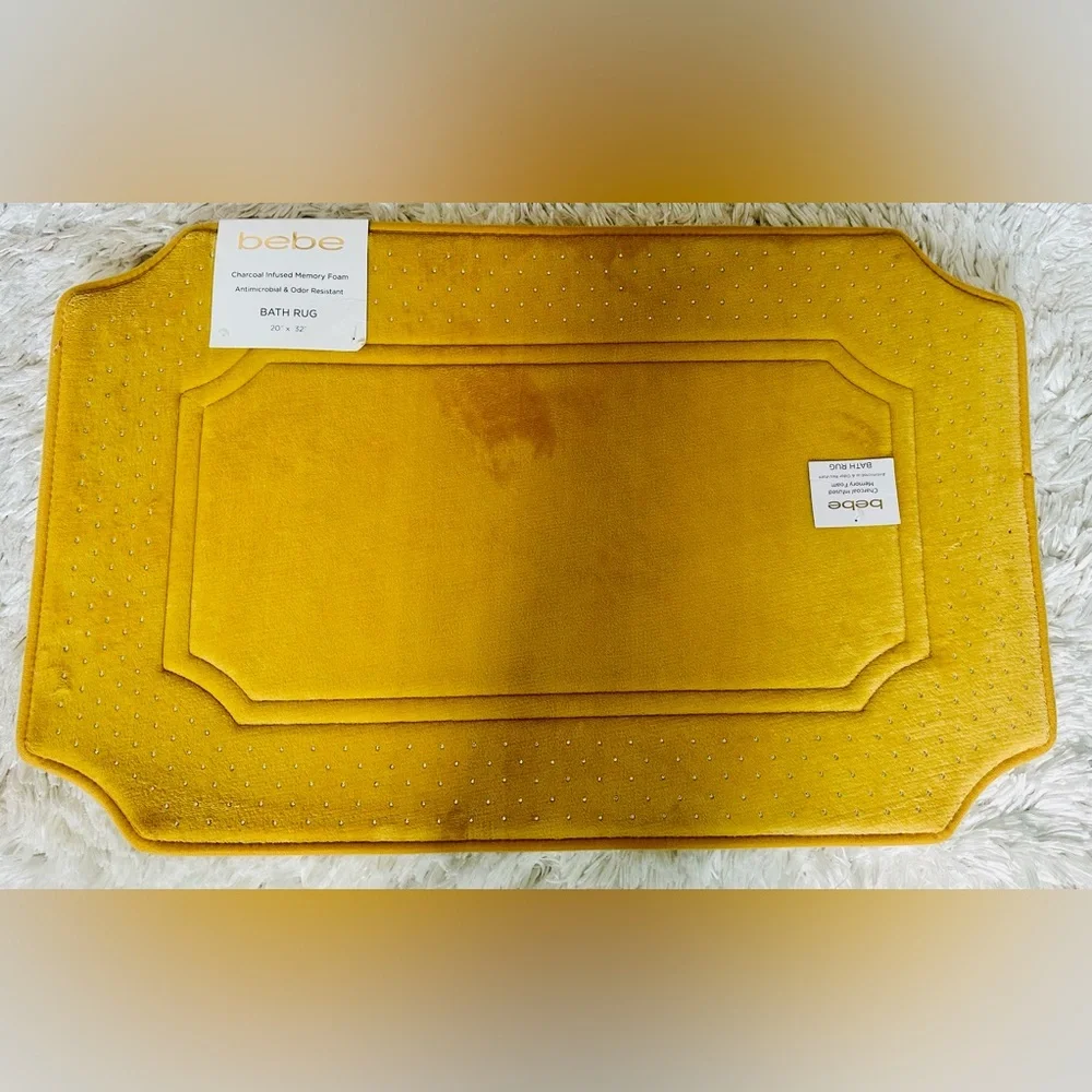 NWT Bebe Mustard Yellow 20”X32” Charcoal Memory Foam Antimicrobial Gold Bath Rug